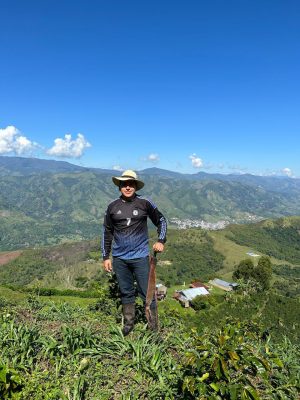 4B16ACF0-0276-4834-BA7A-CAE2630E756F