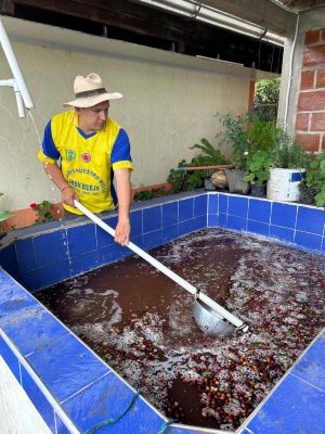 F69EBFB0-A09E-4282-B3A4-3ECD7FCAB4FB